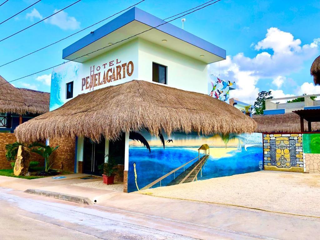 Hotel Pejelagarto บากาลาร์ ภายนอก รูปภาพ