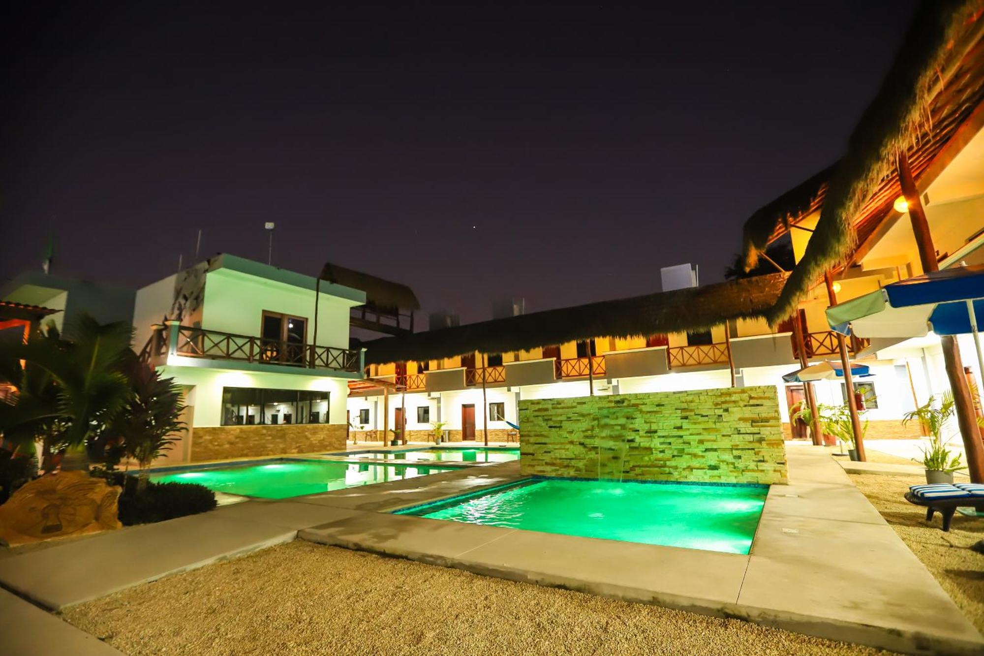Hotel Pejelagarto บากาลาร์ ภายนอก รูปภาพ